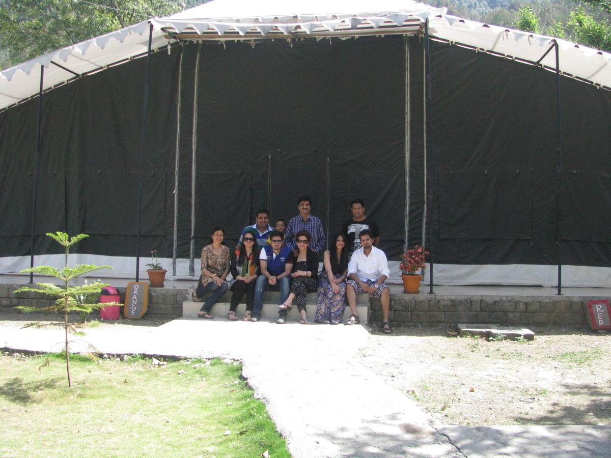 Tatva Bir Tents And Hotel Kangar Exterior foto